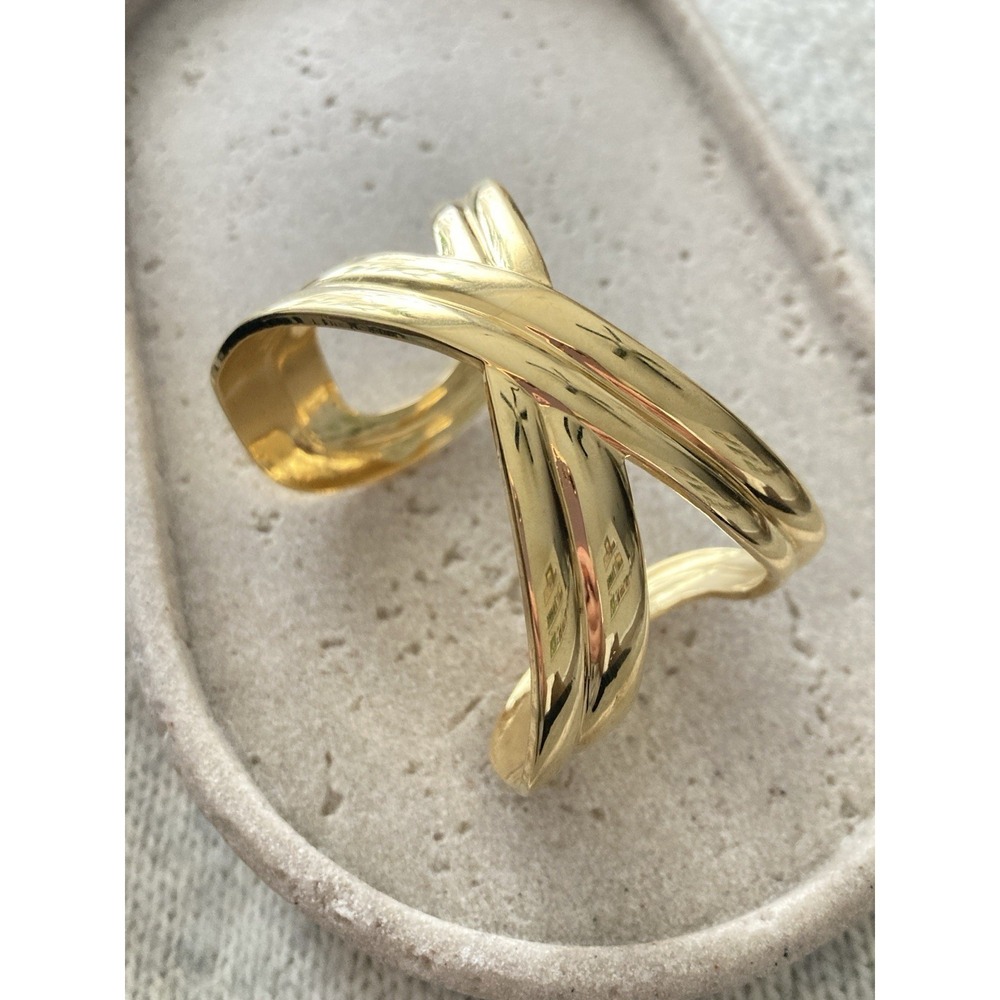 Gold Tone Abstract Crossover Cuff Bracelet Modern Sculptural‎ Statement Chunky